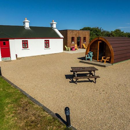 Geraghtys Farmyard Pods Hotel Belmullet Exterior photo