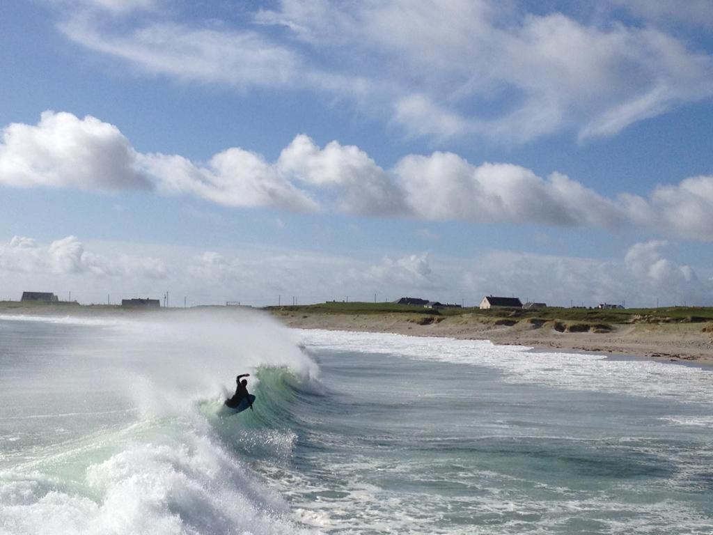 Geraghtys Farmyard Pods Hotel Belmullet Exterior photo